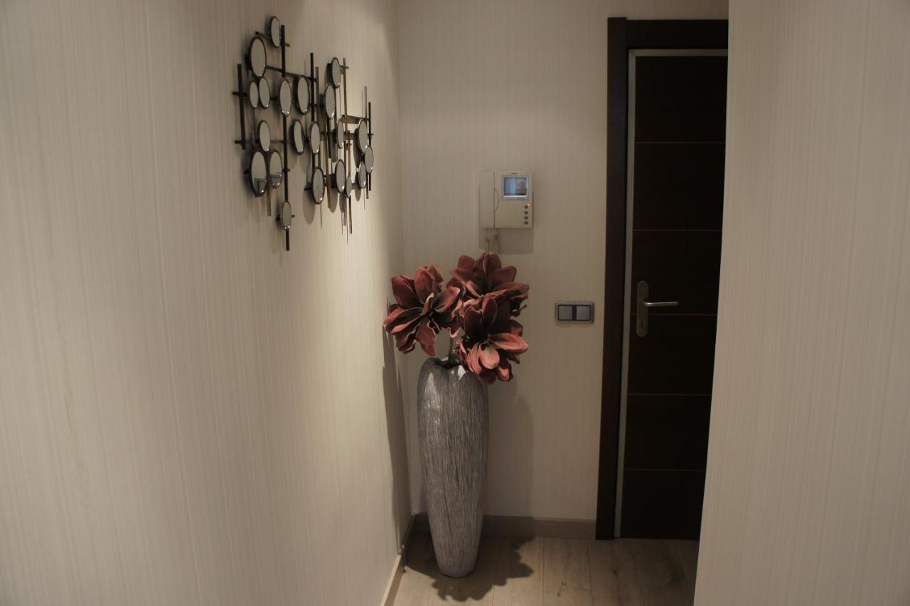 Arizonica Suites Мадрид Екстериор снимка